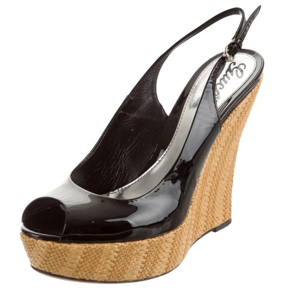 Gucci sandals 👡 - Picture 2 of 4